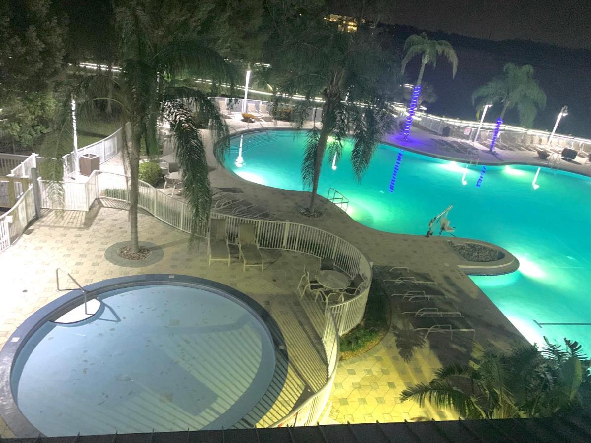 Disney Just 1 And A Quarter Mile Away, Blue Heron 1 Room 2 Bath,Amenities,6 Guests, Walk To Restaurants, No Fees At Check In Orlando Ngoại thất bức ảnh