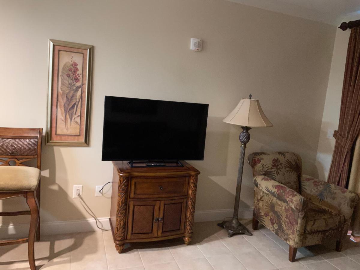 Disney Just 1 And A Quarter Mile Away, Blue Heron 1 Room 2 Bath,Amenities,6 Guests, Walk To Restaurants, No Fees At Check In Orlando Ngoại thất bức ảnh