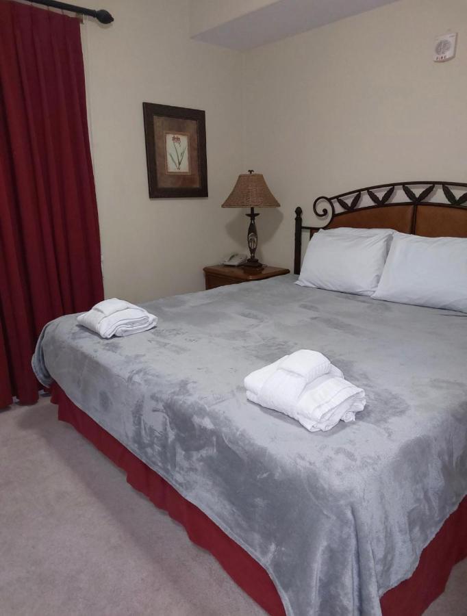 Disney Just 1 And A Quarter Mile Away, Blue Heron 1 Room 2 Bath,Amenities,6 Guests, Walk To Restaurants, No Fees At Check In Orlando Ngoại thất bức ảnh
